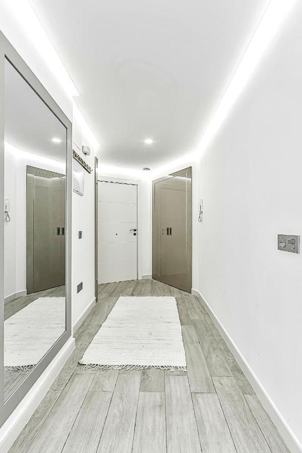 Apartment Ocean Garden With Seaview. Costa Adeje (Tenerife)
